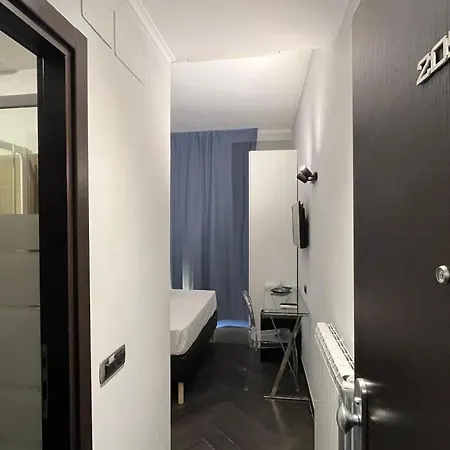 Cloud 9 Hotel