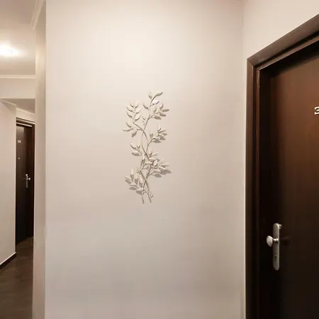 Hotel Cloud 9 2*