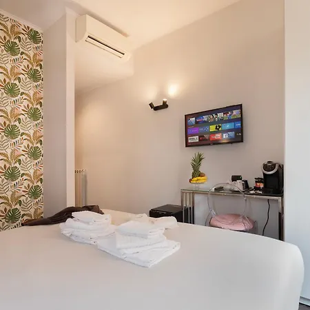 Hotel Cloud 9 2*
