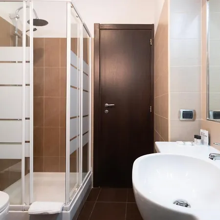 Cloud 9 Hotel