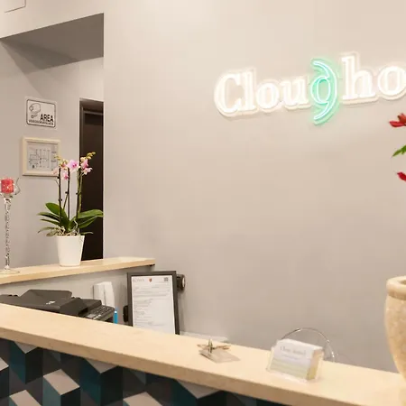 Cloud 9 Отель 2*