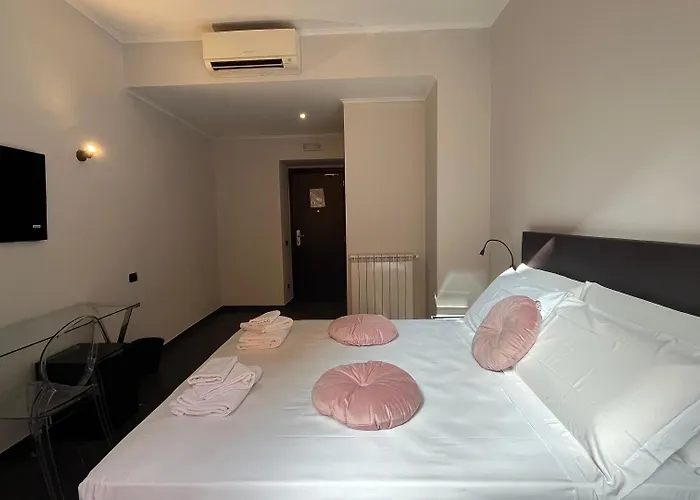 Cloud 9 Hotell Rom