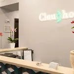 Cloud 9 Hotel 2*
