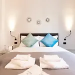Hotel Cloud 9
